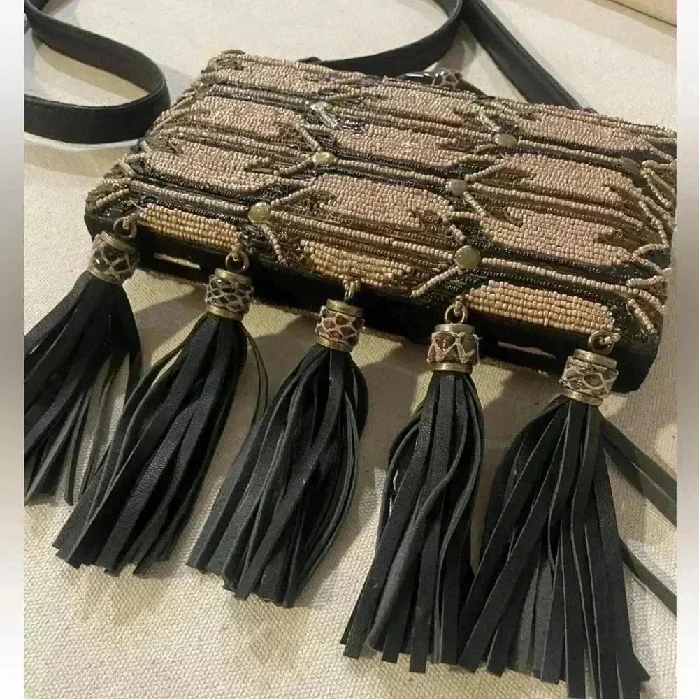Mary Frances Beaded Crossbody Handbag OS EUC - Picture 5 of 11